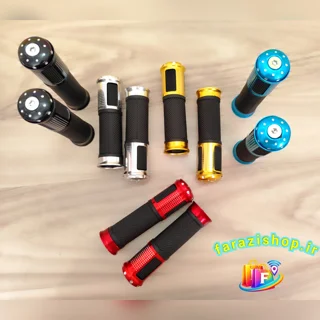 سر دسته موتورسیکلت نگین دار به صورت بسته دو عددی می باشد